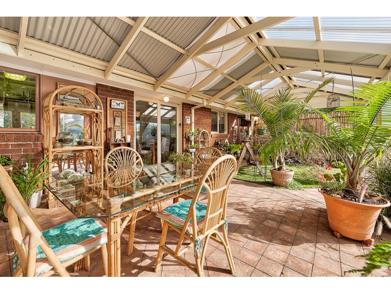 36 Willora Crescent, Cranbourne West VIC 3977