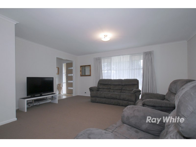 134 Courtenay Avenue, Cranbourne North VIC 3977