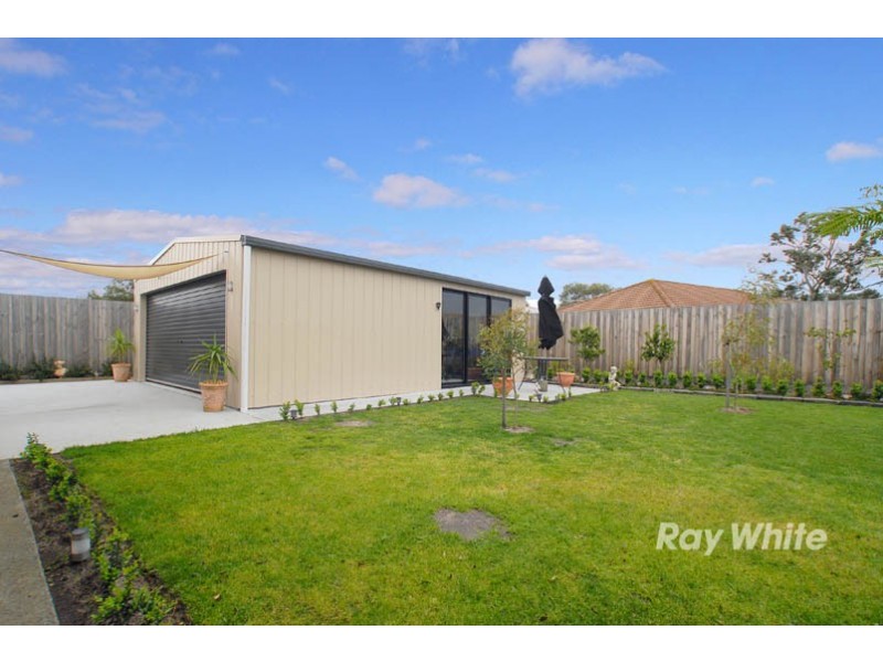 134 Courtenay Avenue, Cranbourne North VIC 3977