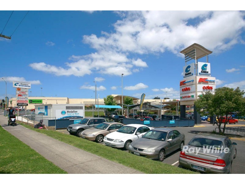 9 Cranbourne Drive, Cranbourne VIC 3977