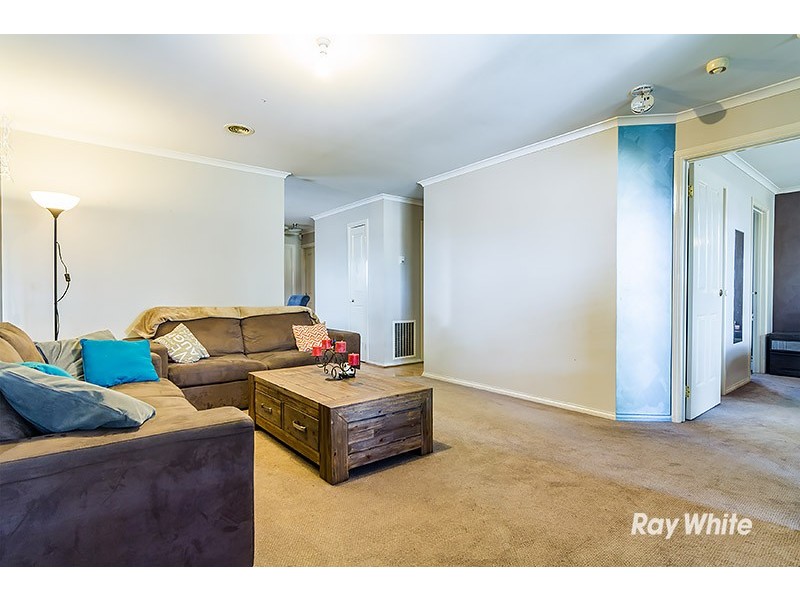 12 Nerrena Rise, Cranbourne West VIC 3977
