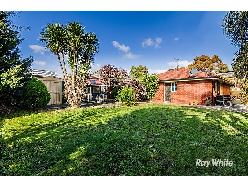 12 Nerrena Rise, Cranbourne West VIC 3977