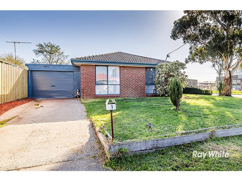 1 Caroline Crescent, Cranbourne West VIC 3977