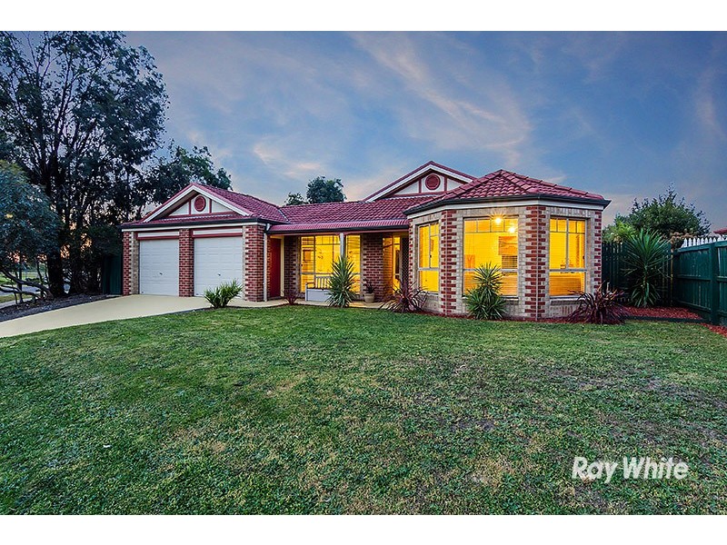 102 Harrington Drive, Narre Warren South VIC 3805