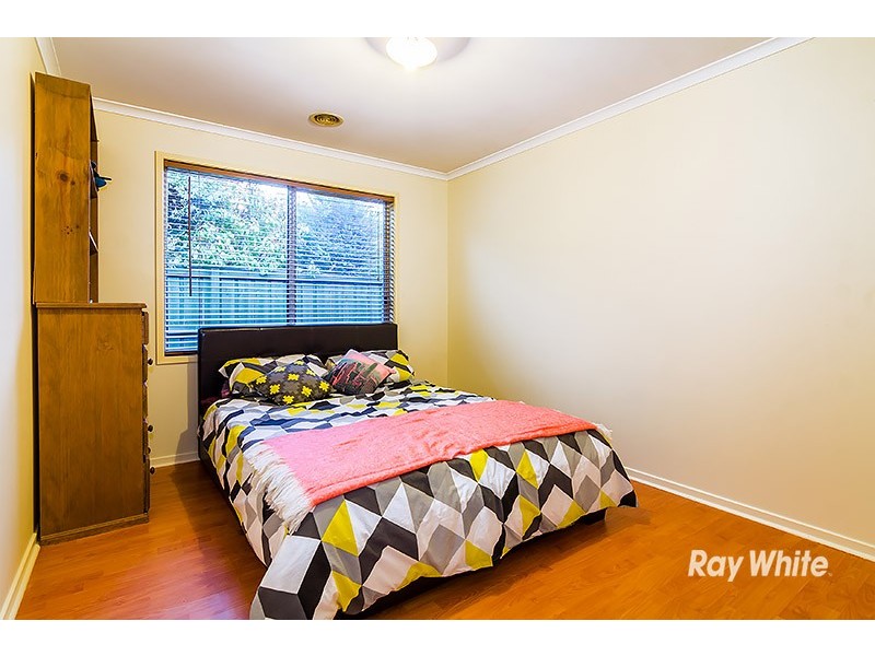 102 Harrington Drive, Narre Warren South VIC 3805