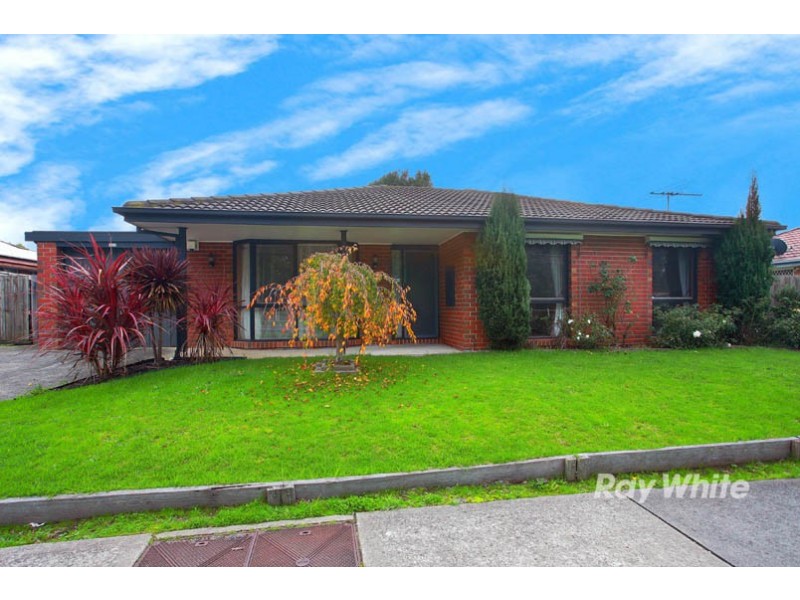 153 Monahans Road, Cranbourne West VIC 3977