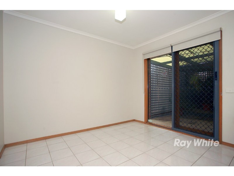 153 Monahans Road, Cranbourne West VIC 3977