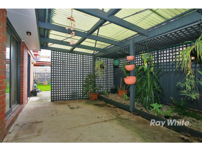 153 Monahans Road, Cranbourne West VIC 3977