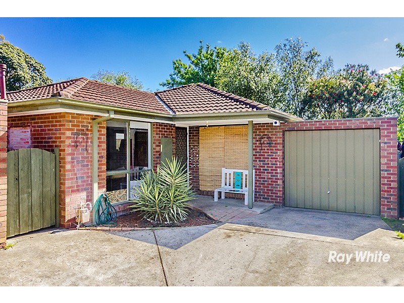 2/5 Binding Avenue, Cranbourne VIC 3977