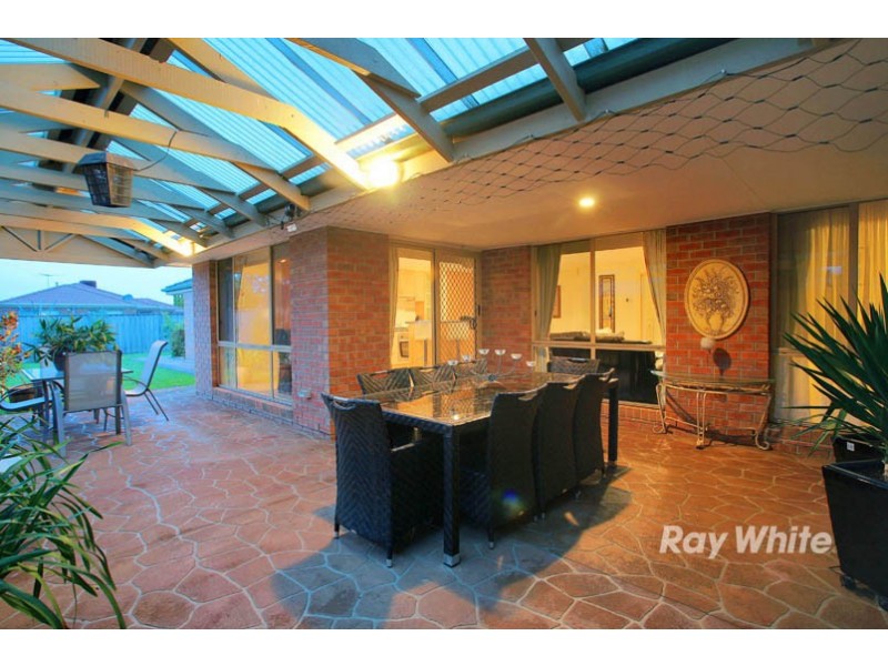 116 Aylmer Road, Lyndhurst VIC 3975