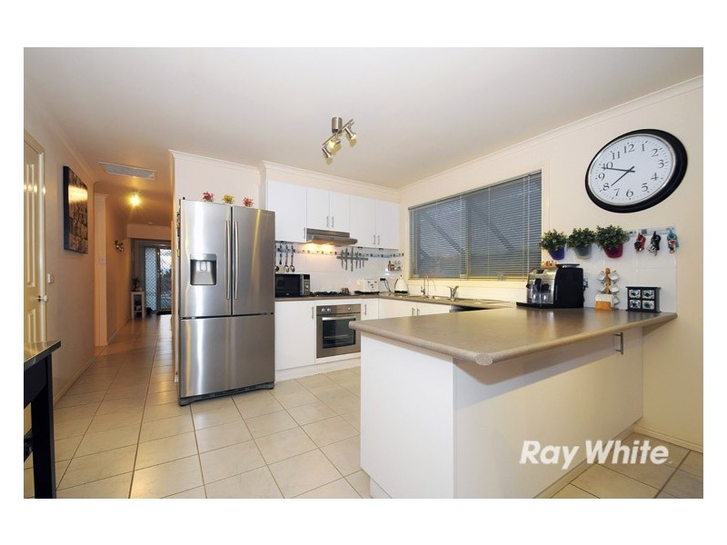 10a Providence Drive, Cranbourne West VIC 3977