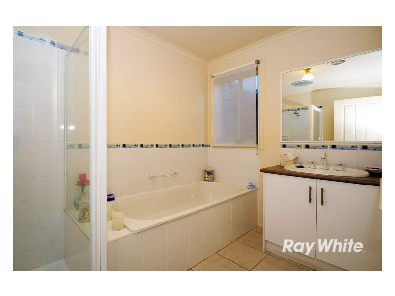 10a Providence Drive, Cranbourne West VIC 3977