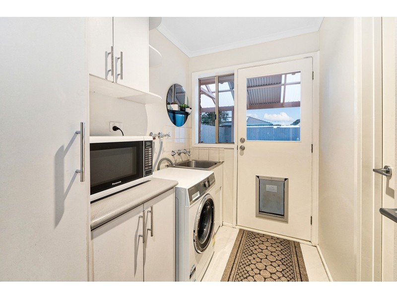 16 Allemby Drive, Cranbourne West VIC 3977