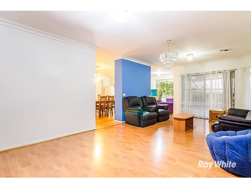 46 Banyalla Drive, Cranbourne West VIC 3977