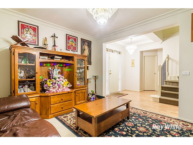 46 Banyalla Drive, Cranbourne West VIC 3977