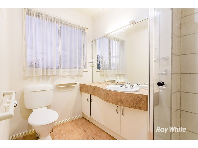 46 Banyalla Drive, Cranbourne West VIC 3977