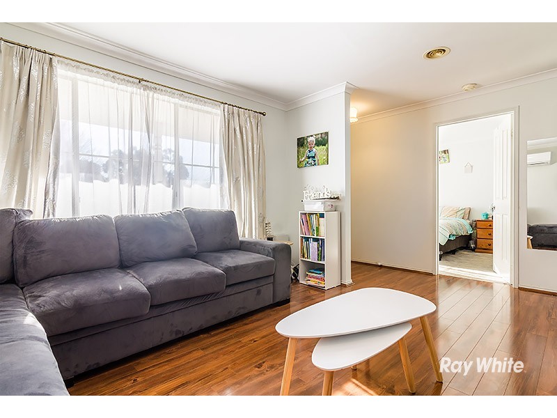 34 Bates Street, Cranbourne West VIC 3977