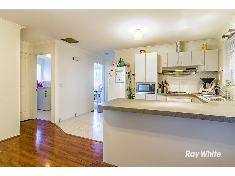 34 Bates Street, Cranbourne West VIC 3977