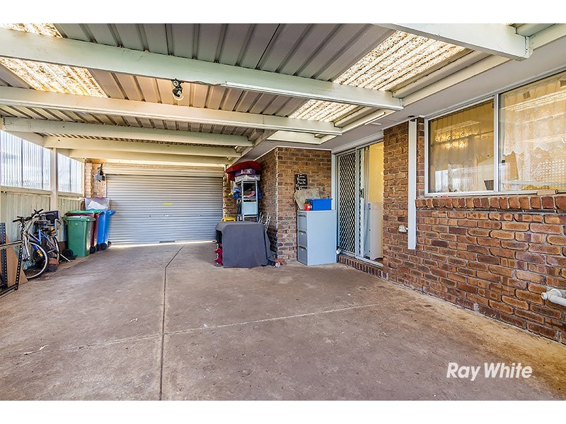 34 Bates Street, Cranbourne West VIC 3977