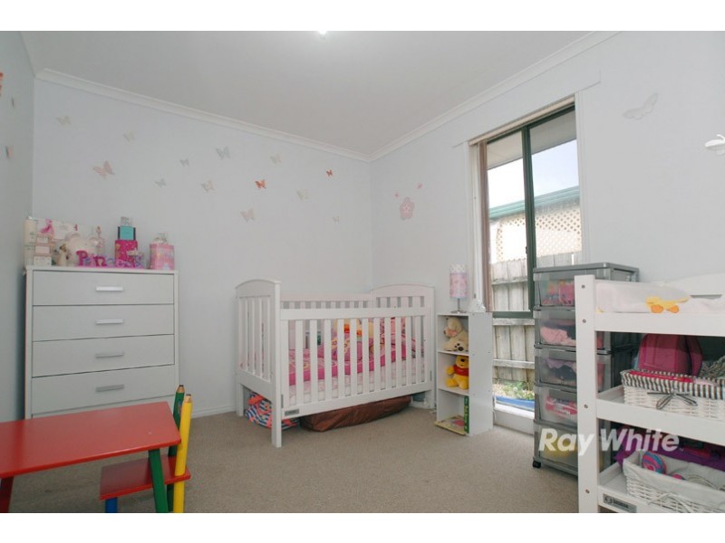 15 Bates Street, Cranbourne VIC 3977