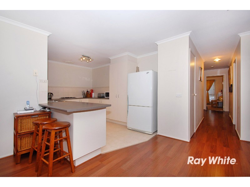 46 Bellbrae Crescent, Cranbourne West VIC 3977