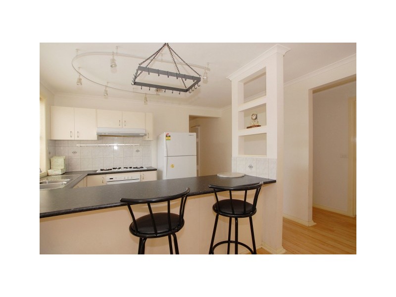 50 Bernborough Avenue, Cranbourne West VIC 3977