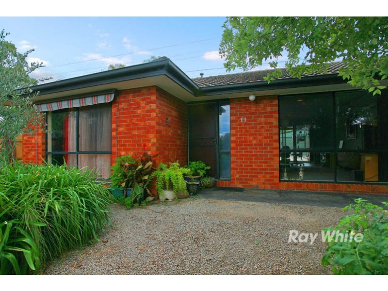 11 Borrowdale Court, Cranbourne West VIC 3977