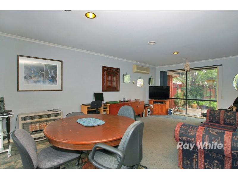 11 Borrowdale Court, Cranbourne West VIC 3977