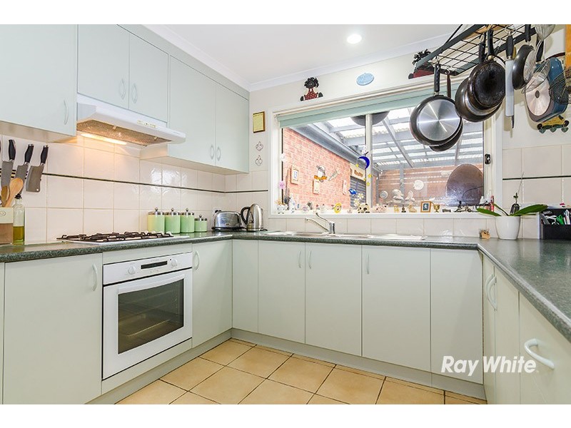 13 Breamlea Way, Cranbourne West VIC 3977