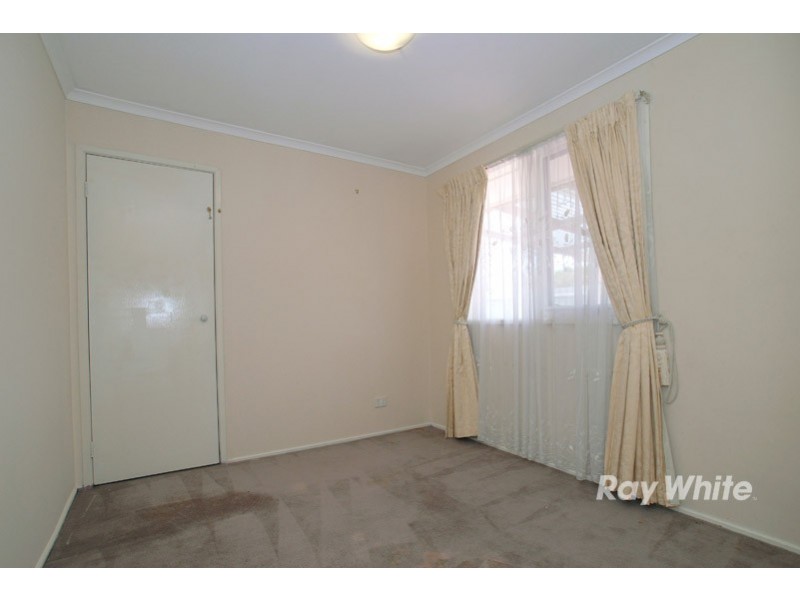 1 Brentwood Drive, Cranbourne North VIC 3977