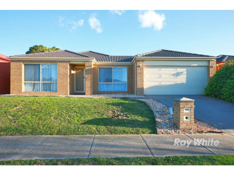 47 Briarcrest Drive, Cranbourne East VIC 3977