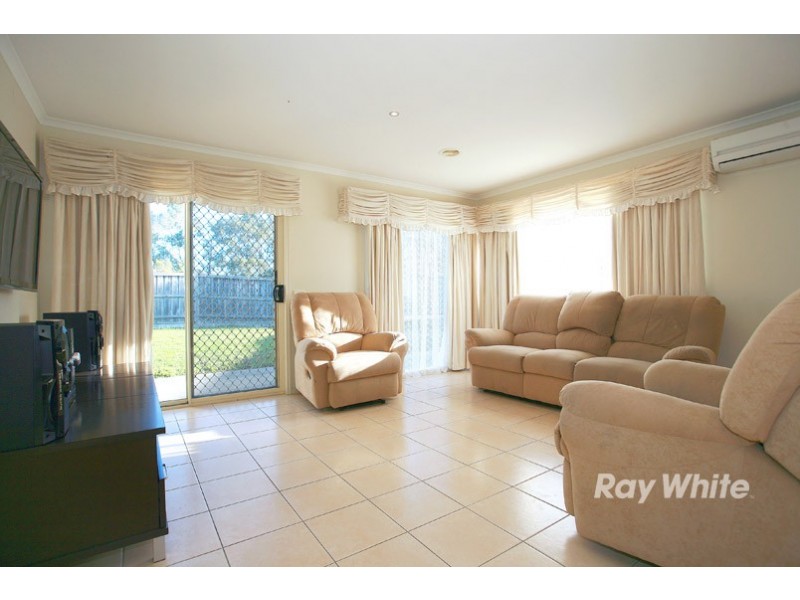 47 Briarcrest Drive, Cranbourne East VIC 3977