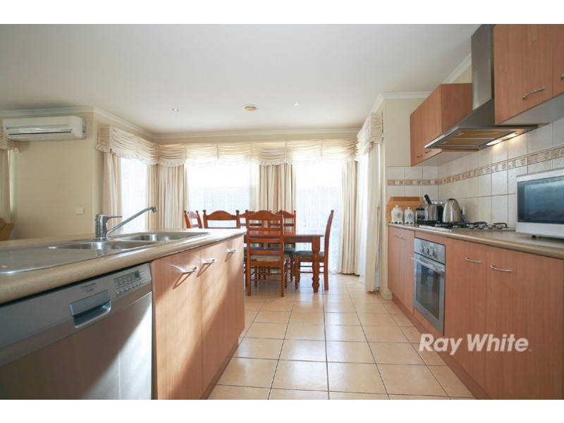 47 Briarcrest Drive, Cranbourne East VIC 3977