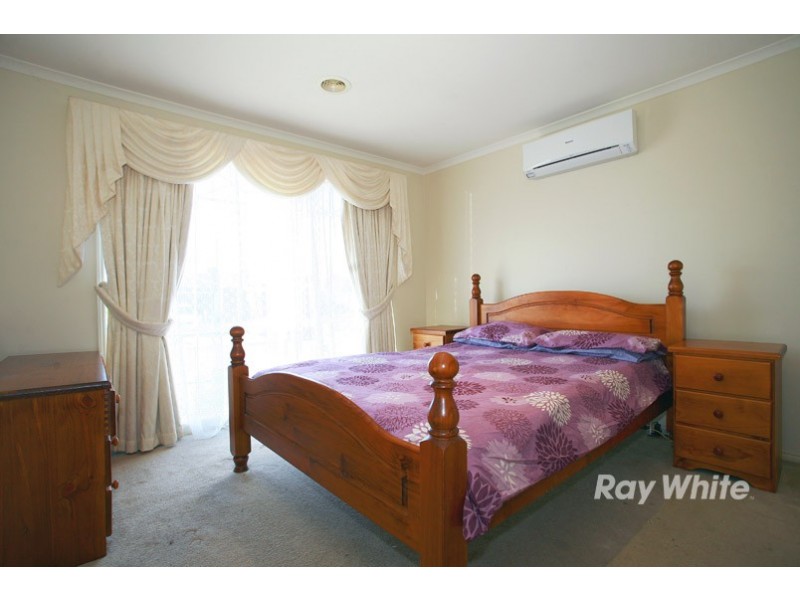 47 Briarcrest Drive, Cranbourne East VIC 3977