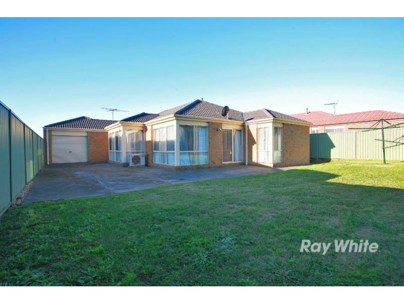 47 Briarcrest Drive, Cranbourne East VIC 3977
