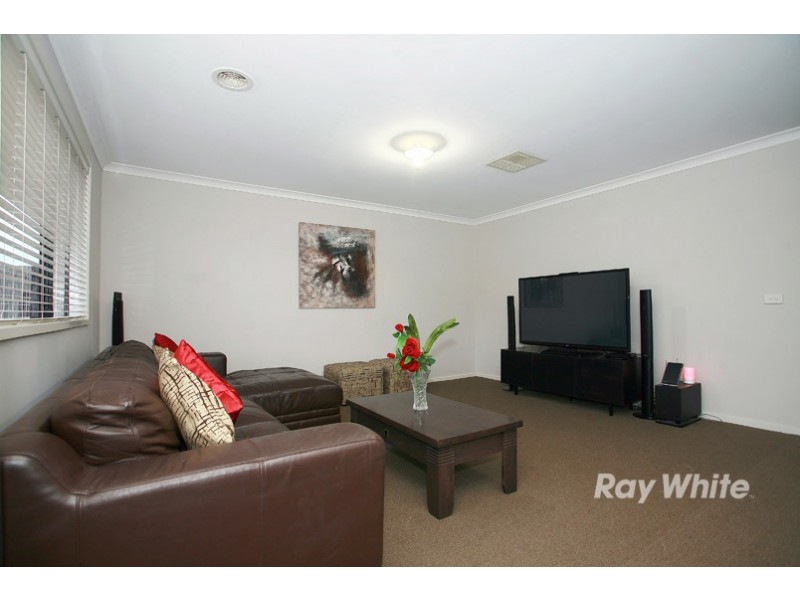 10 Camkerr Place, Lyndhurst VIC 3975