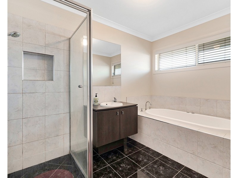 17 Carbine Way, Lyndhurst VIC 3975