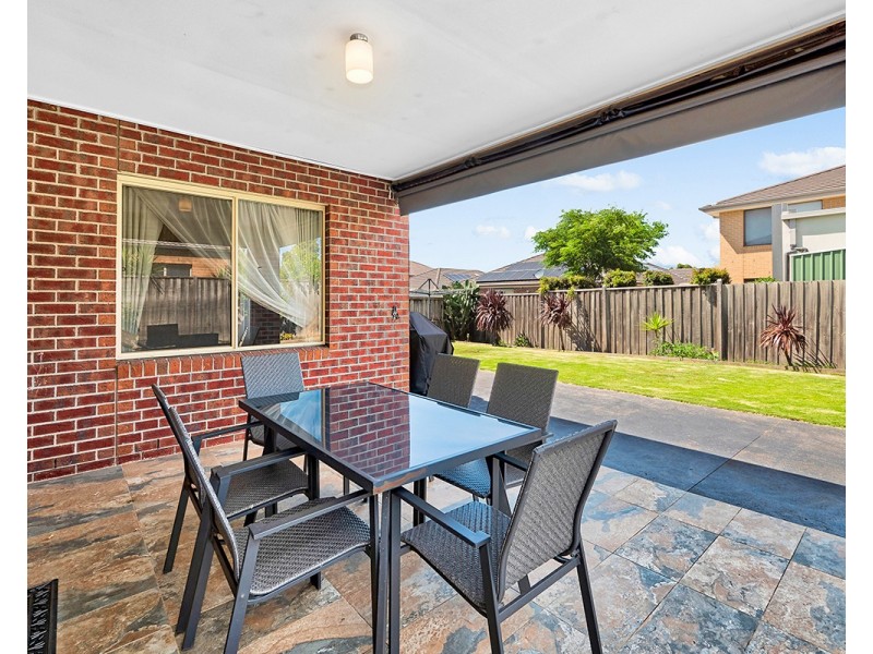 17 Carbine Way, Lyndhurst VIC 3975