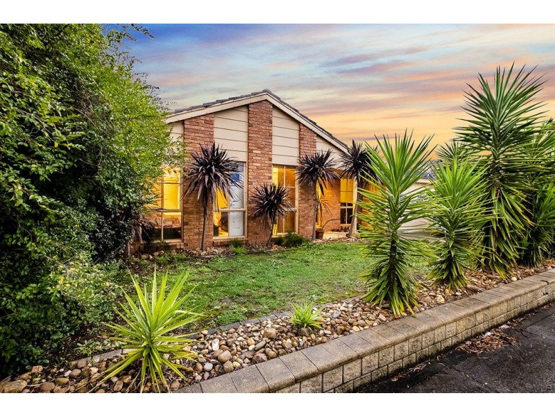 3 Celebration Court, Cranbourne West VIC 3977