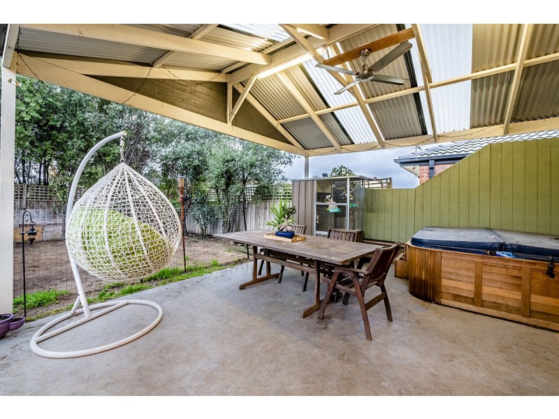 3 Celebration Court, Cranbourne West VIC 3977