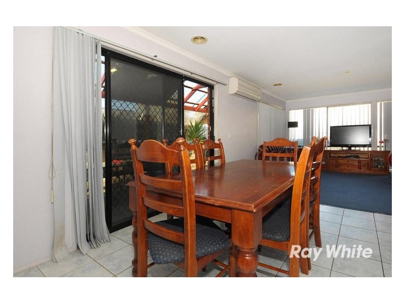 47 Central Parkway, Cranbourne West VIC 3977