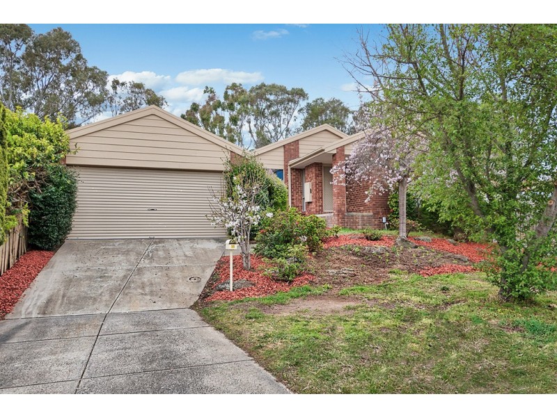 11 Culcairn Court, Narre Warren South VIC 3805