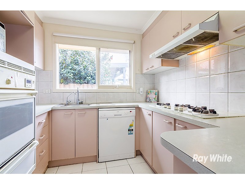 12 Dean Court, Cranbourne West VIC 3977