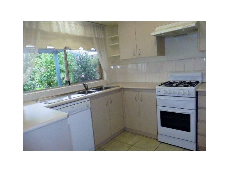 29 Eliza Street, Cranbourne North VIC 3977