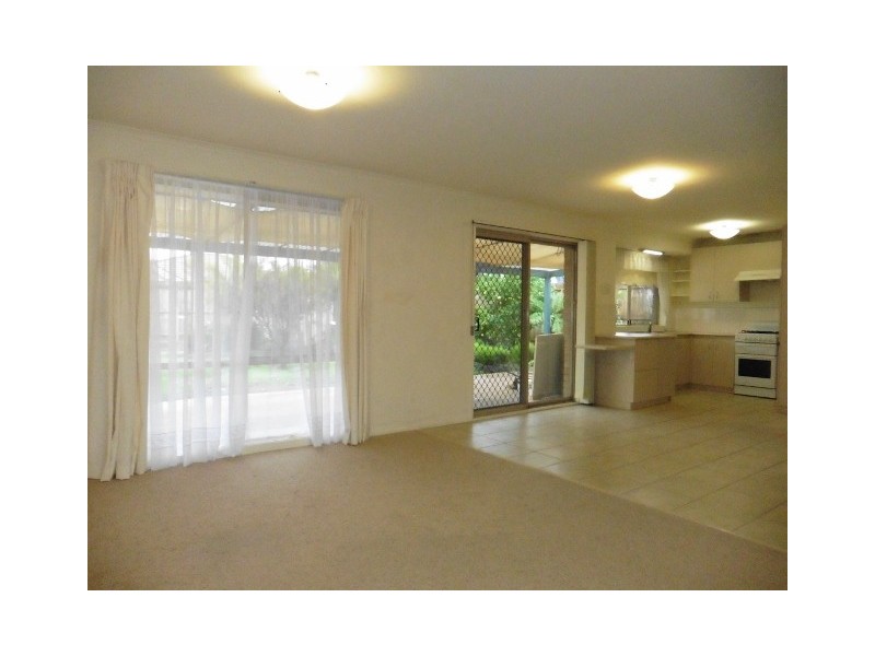 29 Eliza Street, Cranbourne North VIC 3977