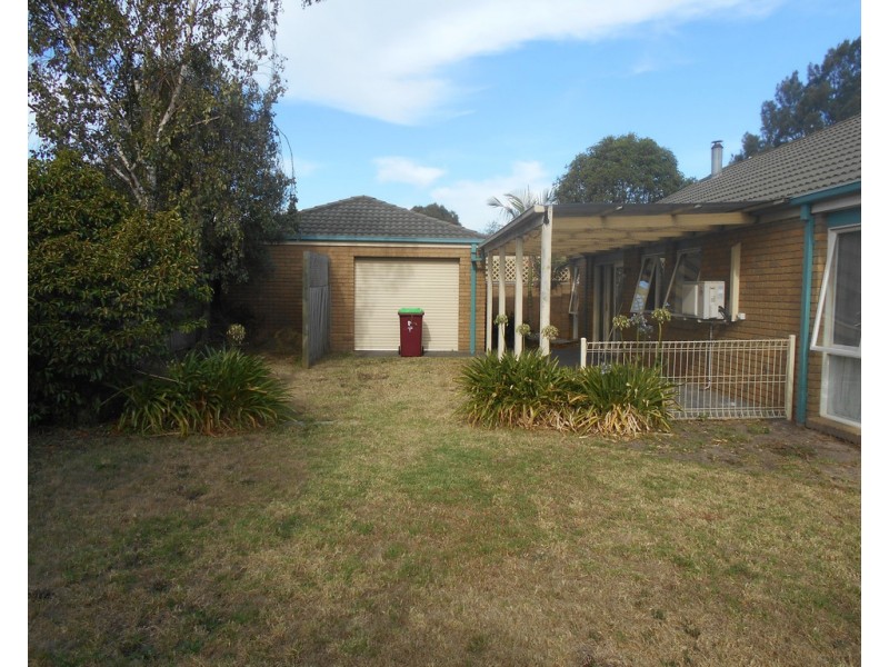 7 Eliza Street, Cranbourne North VIC 3977