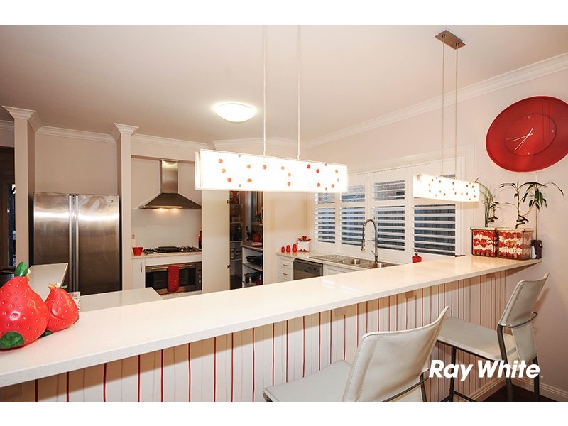 20 Flash Dan Drive, Cranbourne East VIC 3977