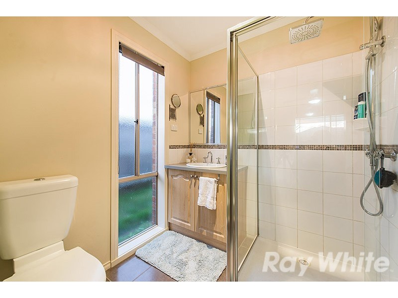 21 Forest Oak Court, Cranbourne VIC 3977