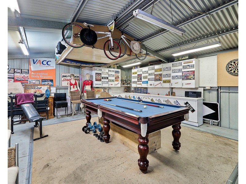 5 Geebung Road, Cranbourne West VIC 3977