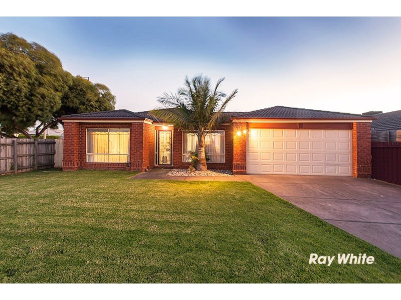 1 Greenbriar Way, Cranbourne West VIC 3977